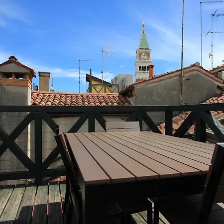 Zoia Terrace View On St Marks Basilica 150mt Daire *