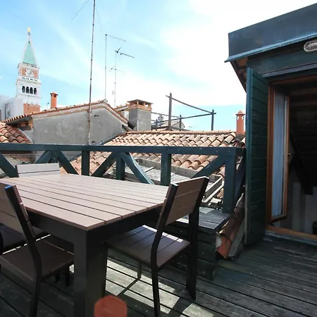 Apartmán Zoia Terrace View On St Marks Basilica 150mt *